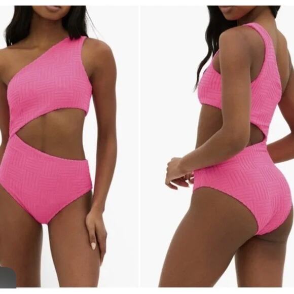 Beach Riot Other - Beach Riot Celine Cutout One Piece Swimsuit strawberry moon size M NWT $158